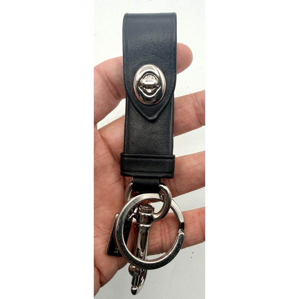 COACH Signature Trigger Snap Bag Charm Black No.F39865 JAPAN BLACK WITH SILVER